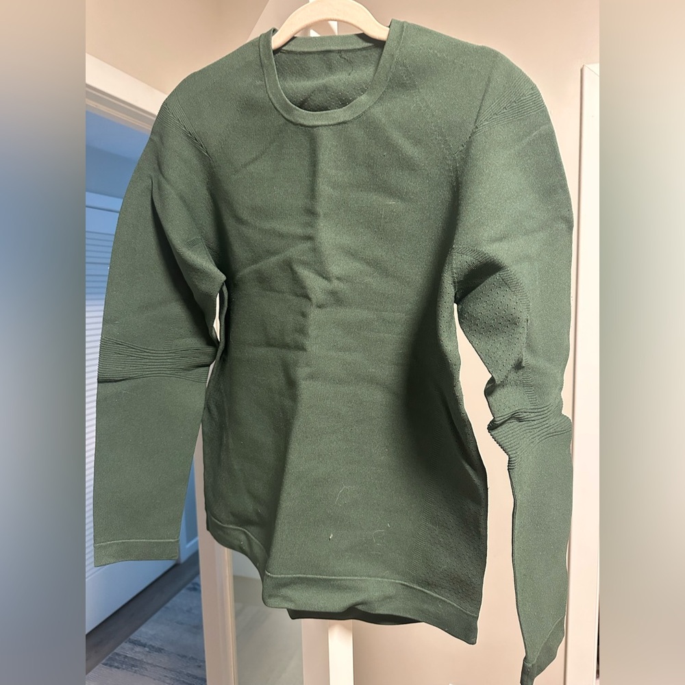 Lululemon green sweater. Lightly used